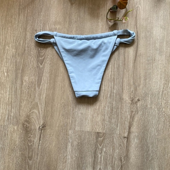 Siempre Golden Pisces Bikini Bottoms in Sky size M - Picture 4 of 6